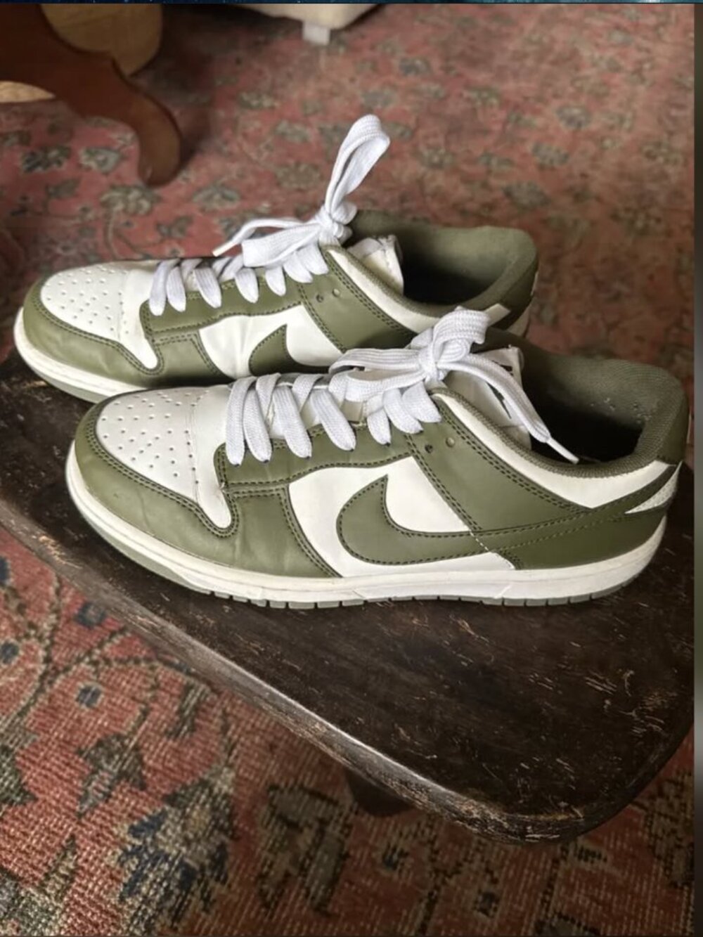 Nike Dunk Low Medium Olive DD1503-120 Women's 10 – Good Condition